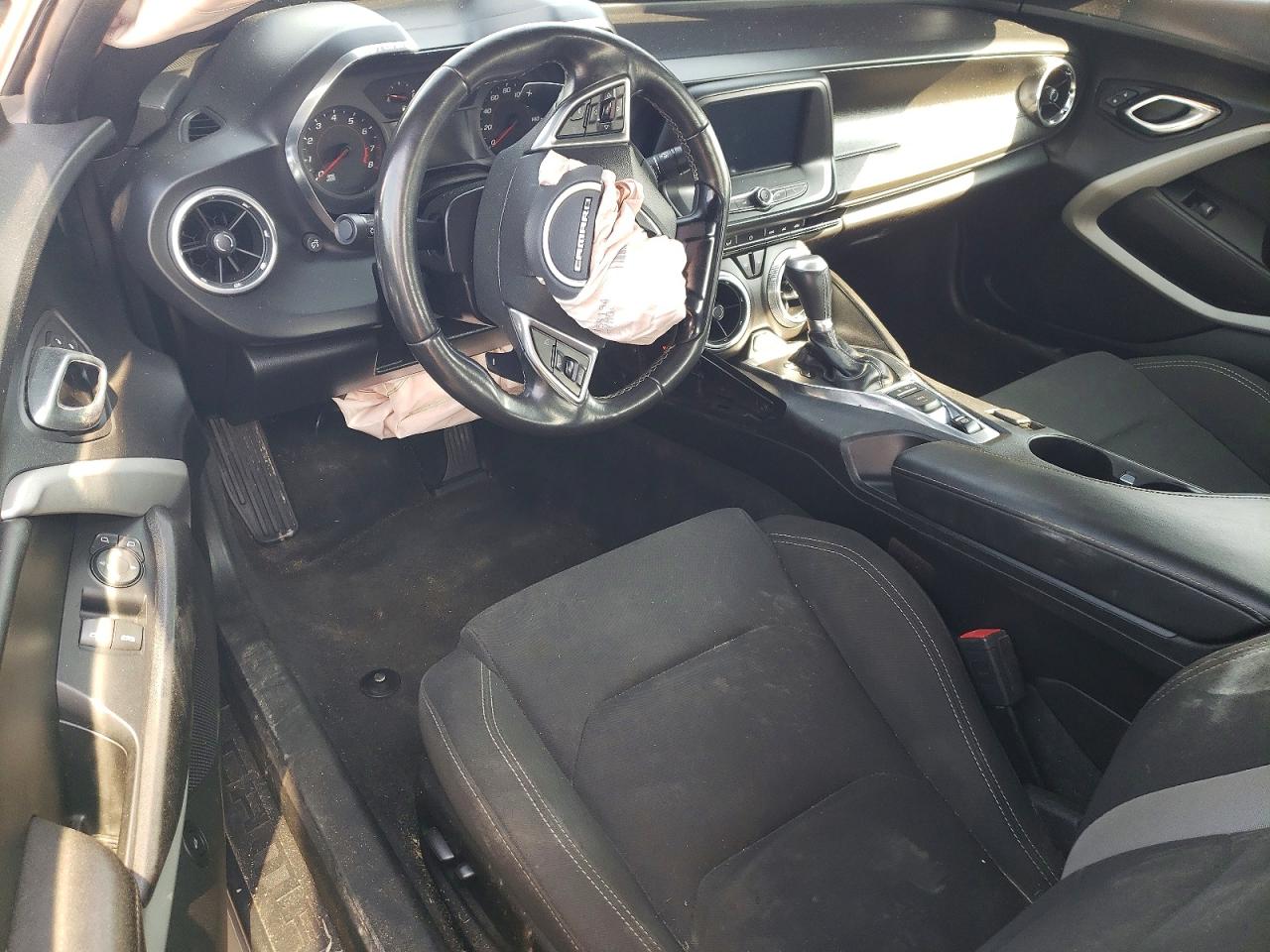 CHEVROLET CAMARO 2018 — 9