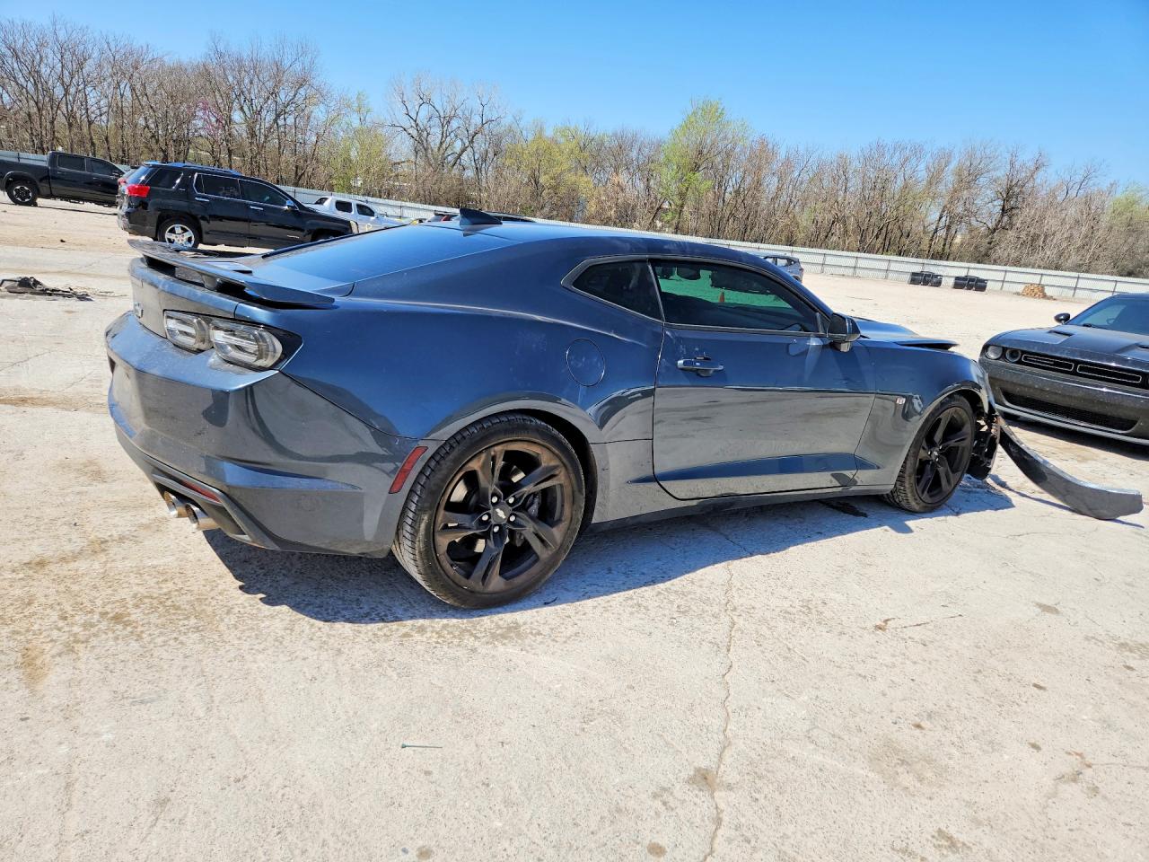 CHEVROLET CAMARO 2019 — 4