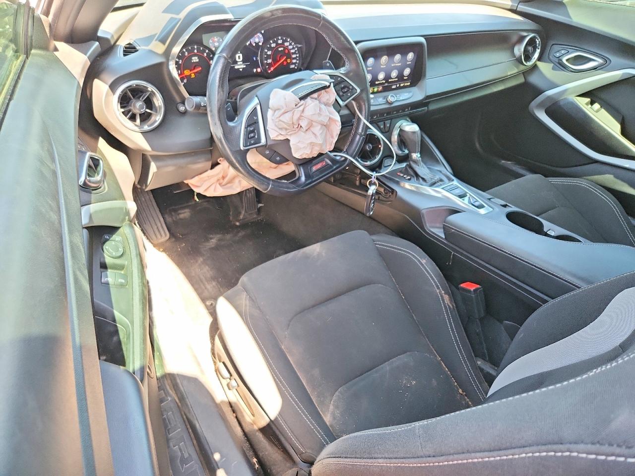 CHEVROLET CAMARO 2019 — 9