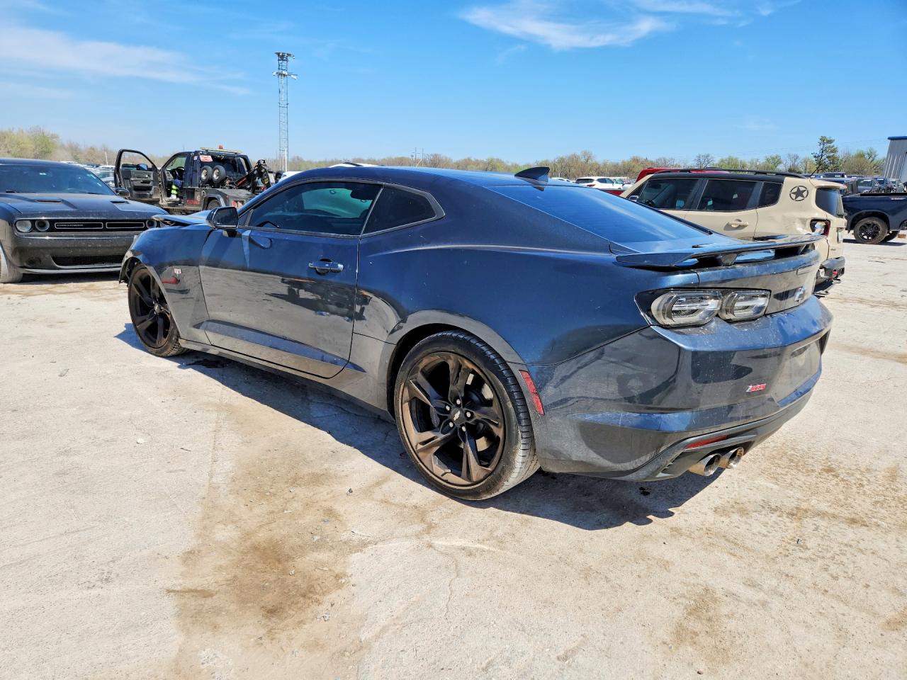 CHEVROLET CAMARO 2019 — 3