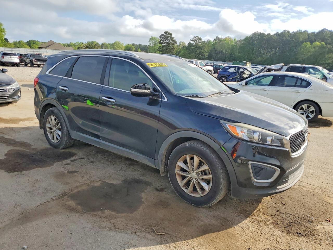 KIA SORENTO 2016 — 5