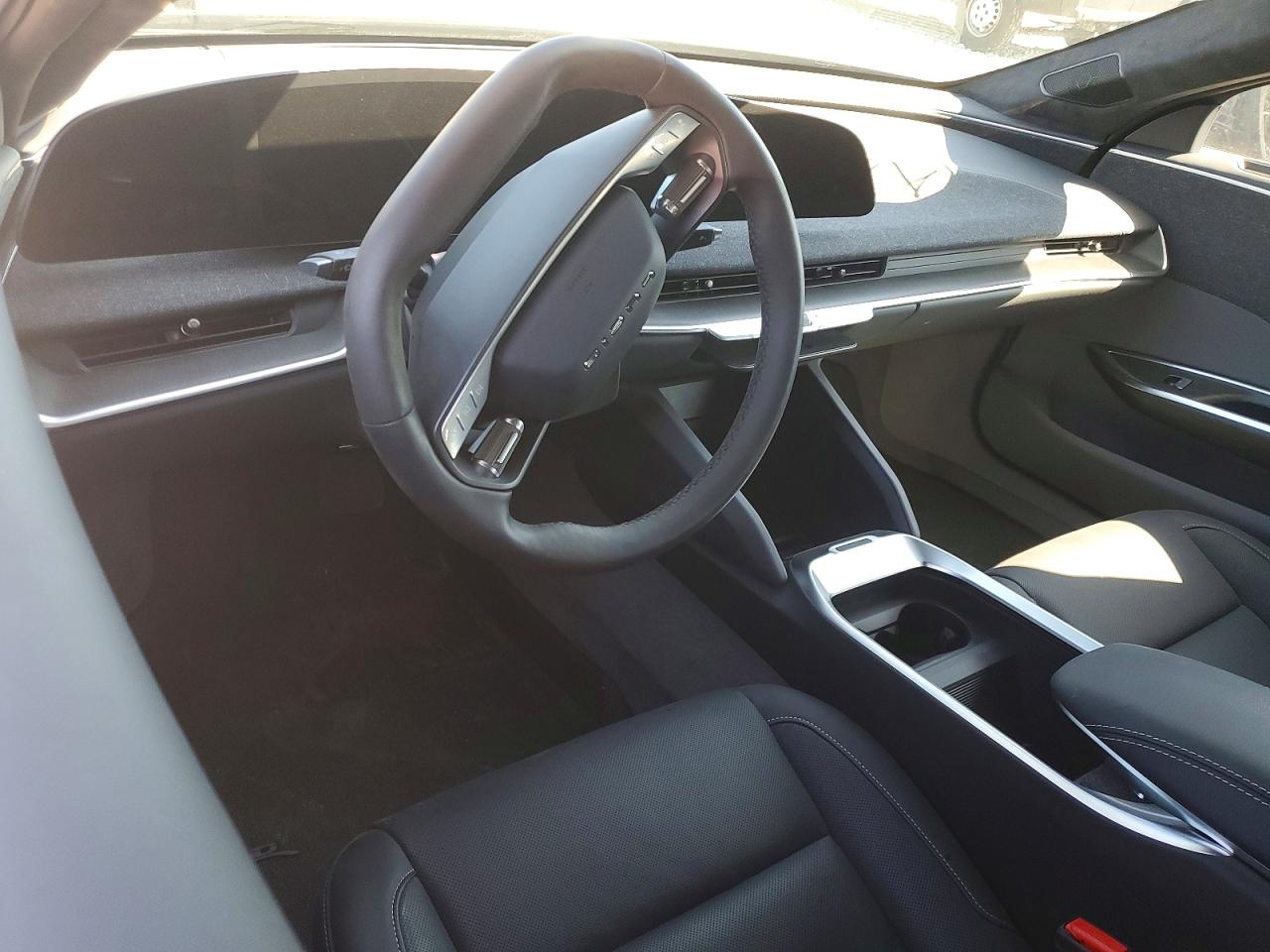 LUCID MOTORS AIR 2024 — 9