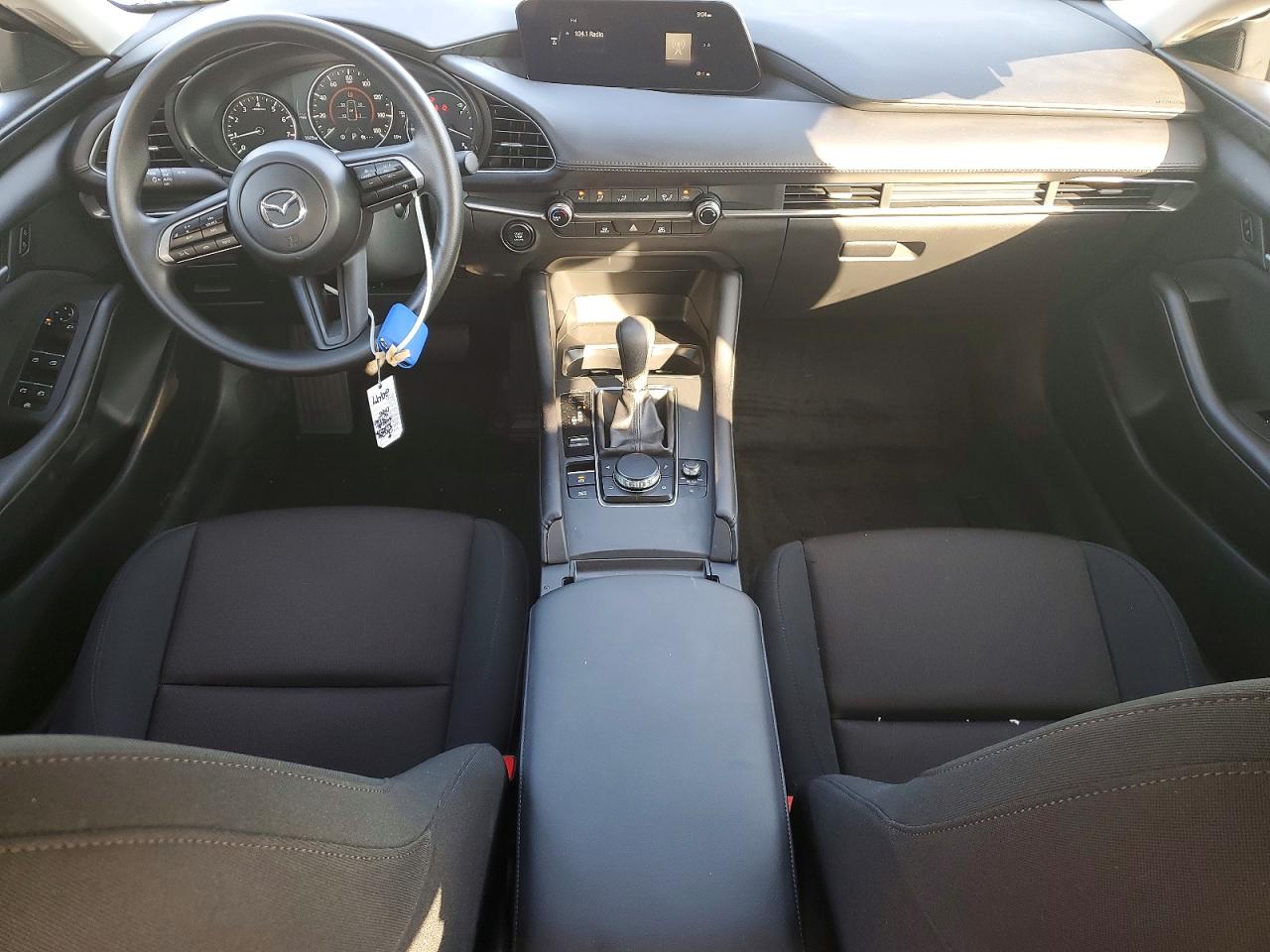 MAZDA 3 2026 — 9