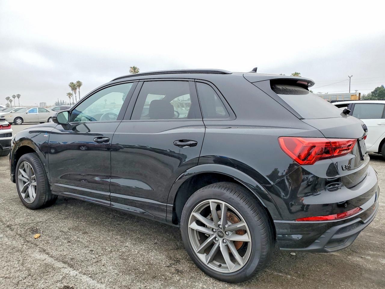 AUDI Q3 2025 — 3