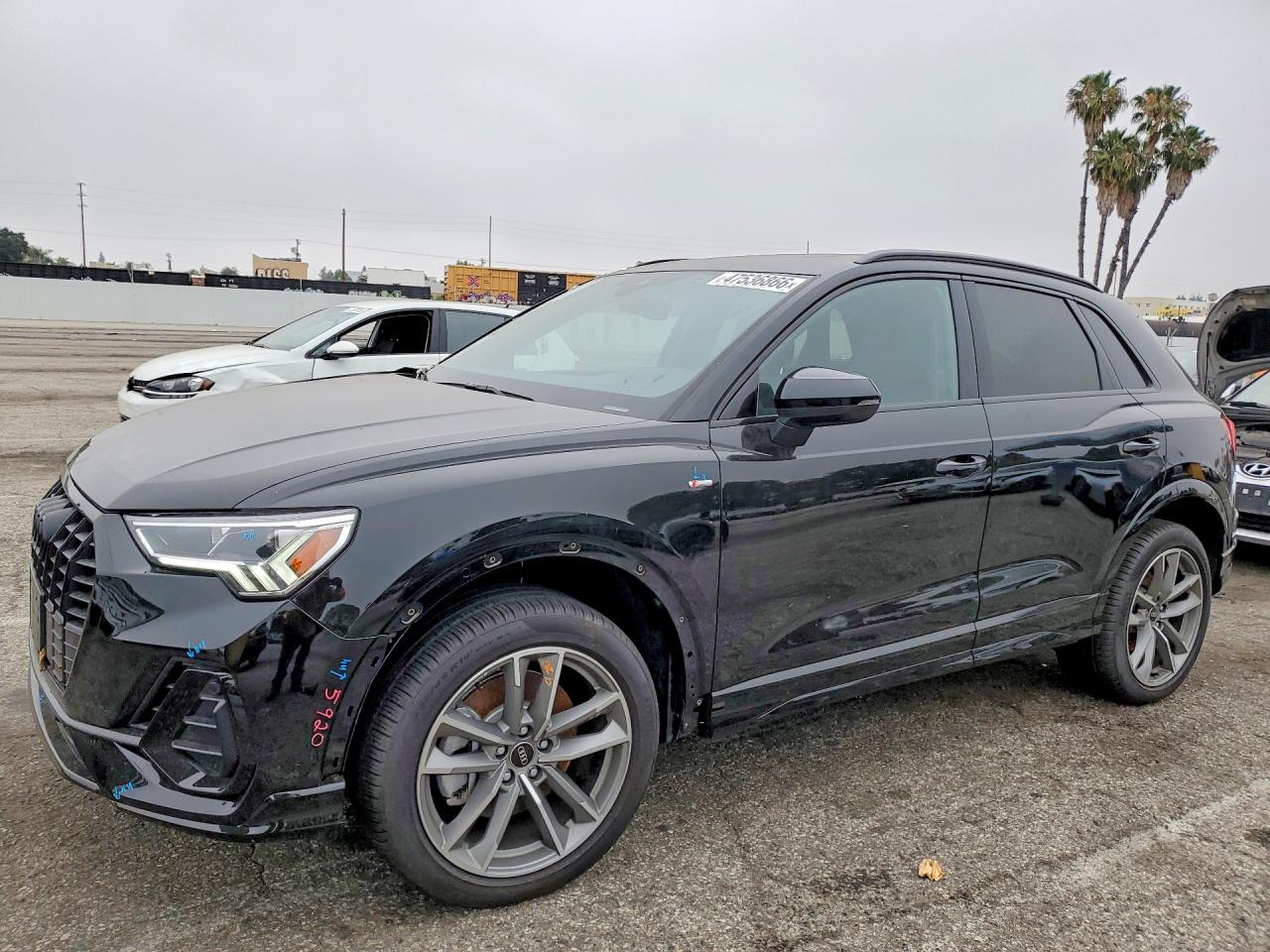 AUDI Q3 2025 — 2