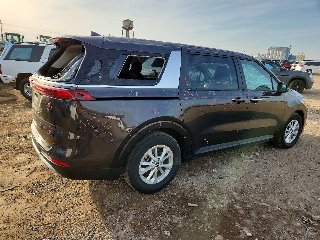 KIA CARNIVAL 2024 — 4
