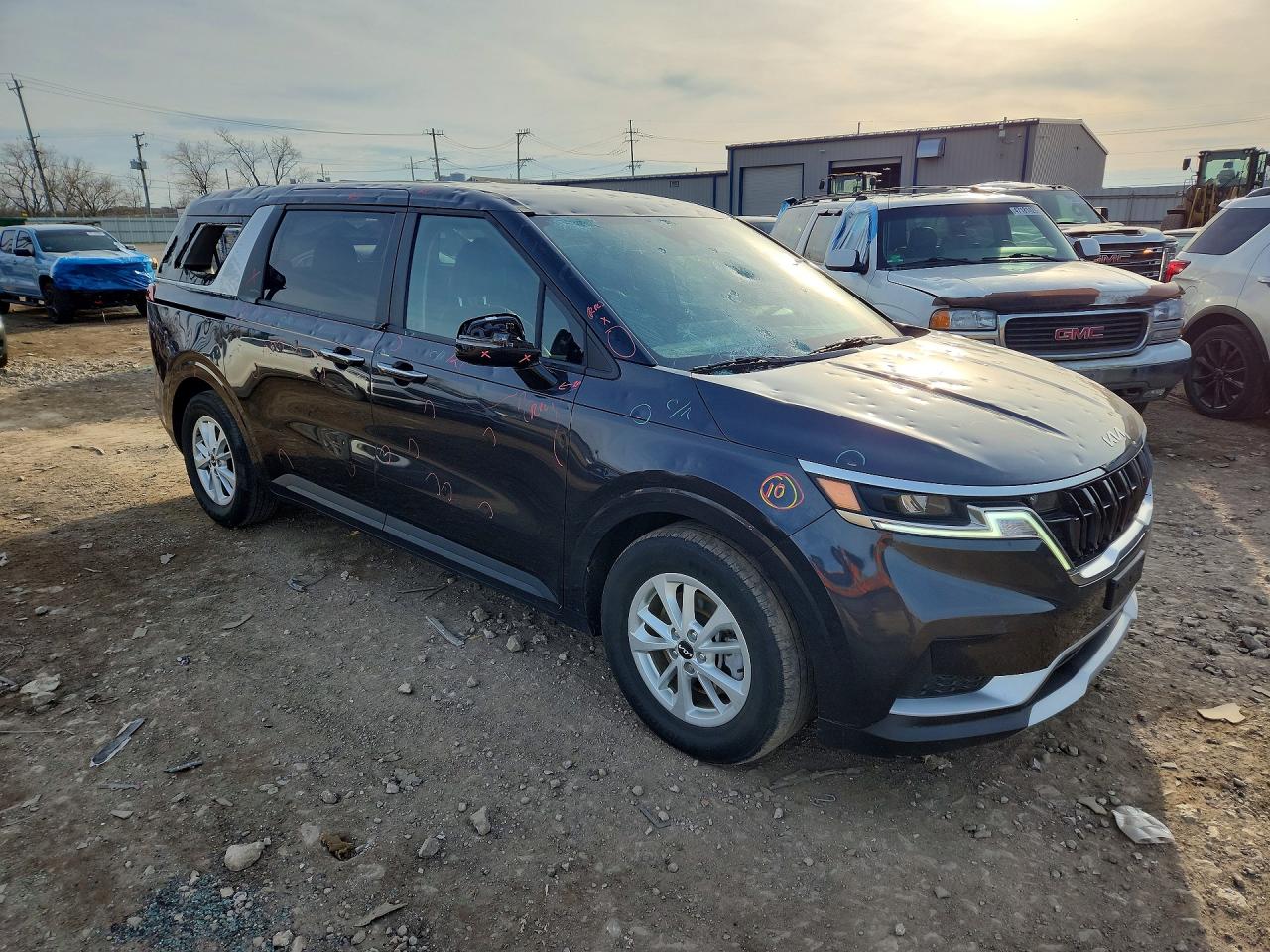 KIA CARNIVAL 2024 — 5