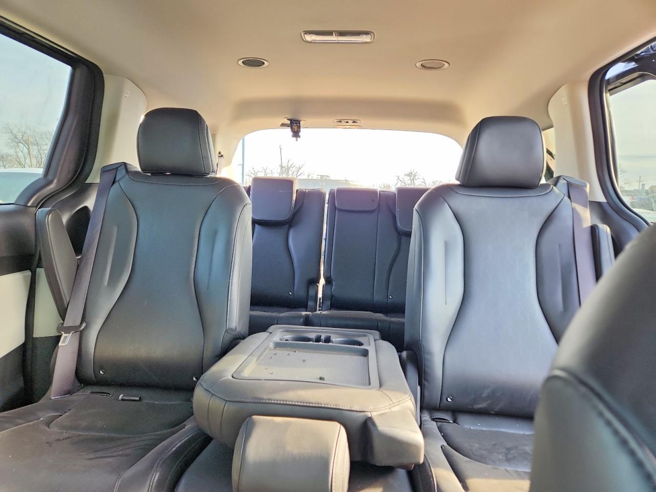 KIA CARNIVAL 2024 — 11