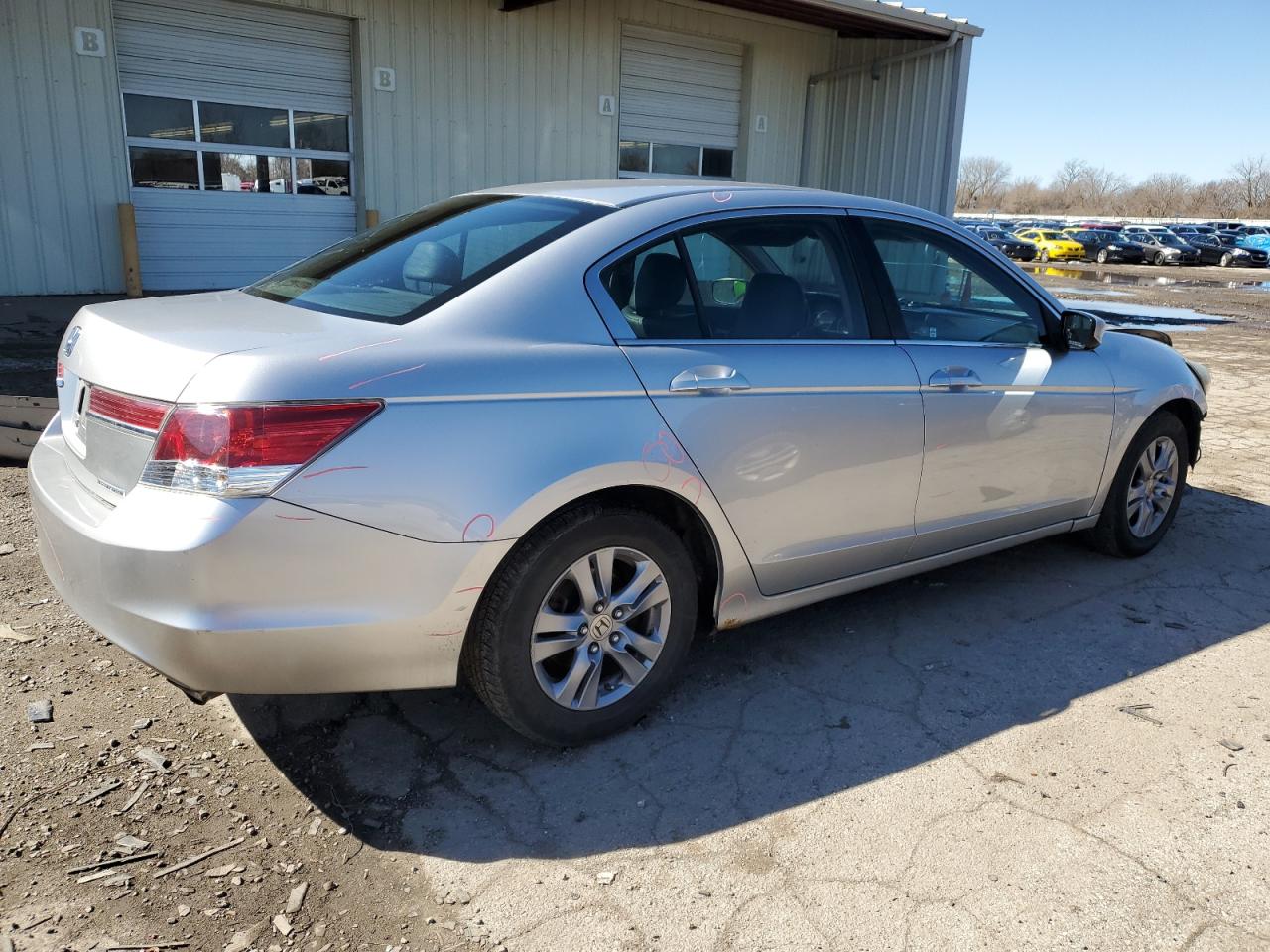 HONDA ACCORD 2011 — 4