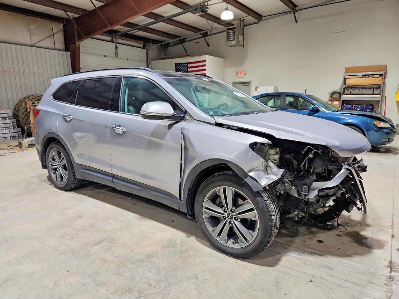HYUNDAI SANTA FE 2015 — 5