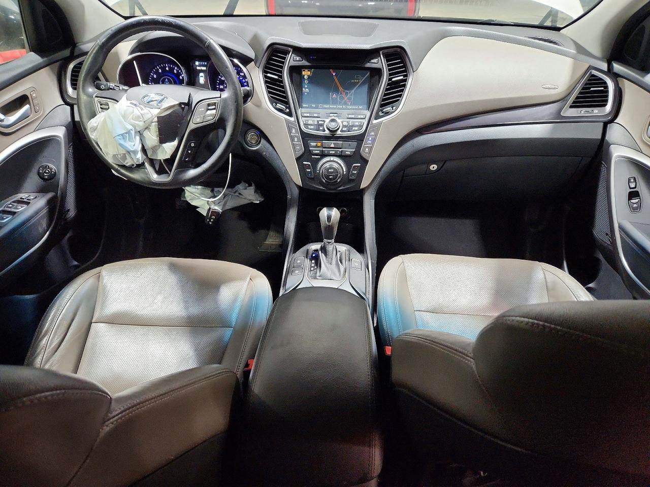 HYUNDAI SANTA FE 2015 — 9