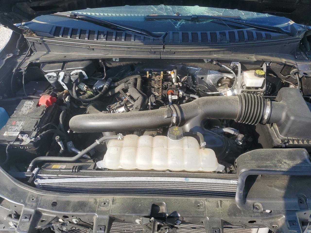 FORD EXPEDITION 2024 — 13