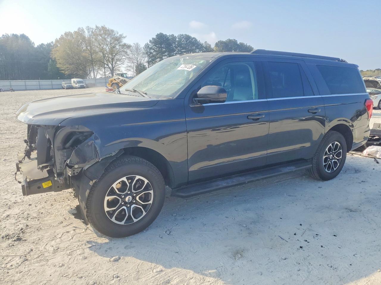 FORD EXPEDITION 2024 — 2