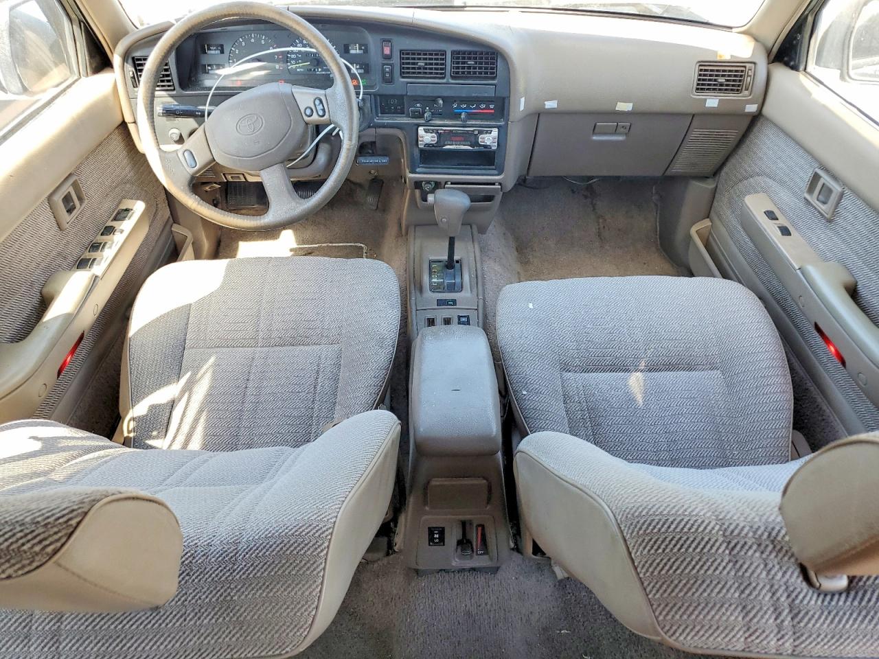 TOYOTA 4RUNNER 1995 — 9
