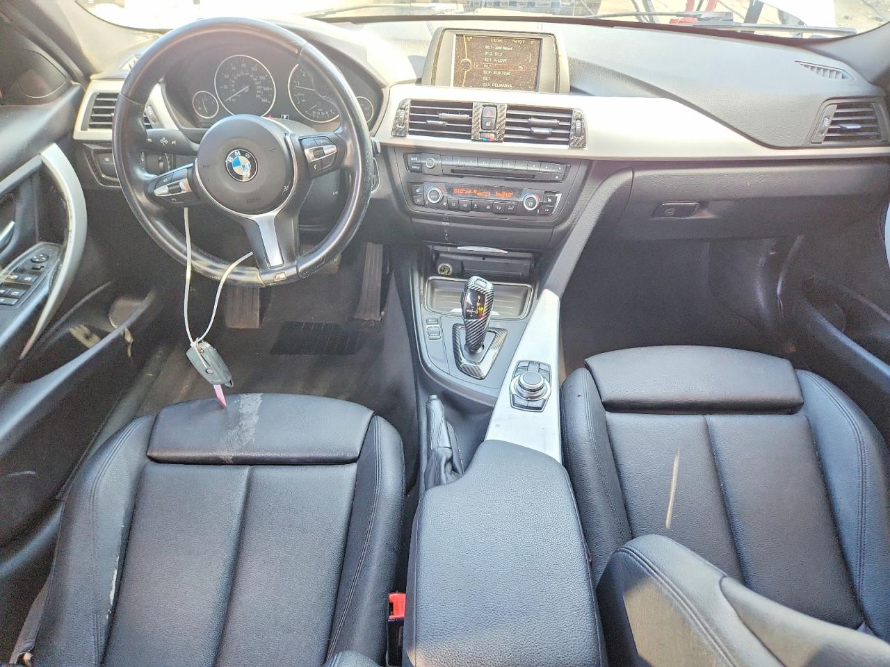BMW 320 2013 — 9