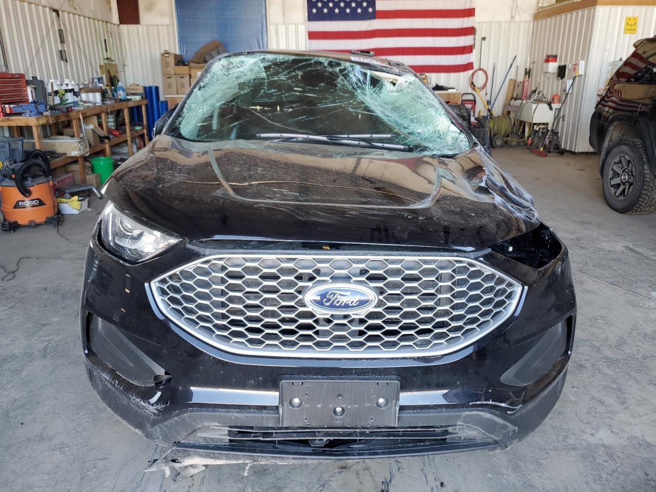 FORD EDGE 2024 — 6