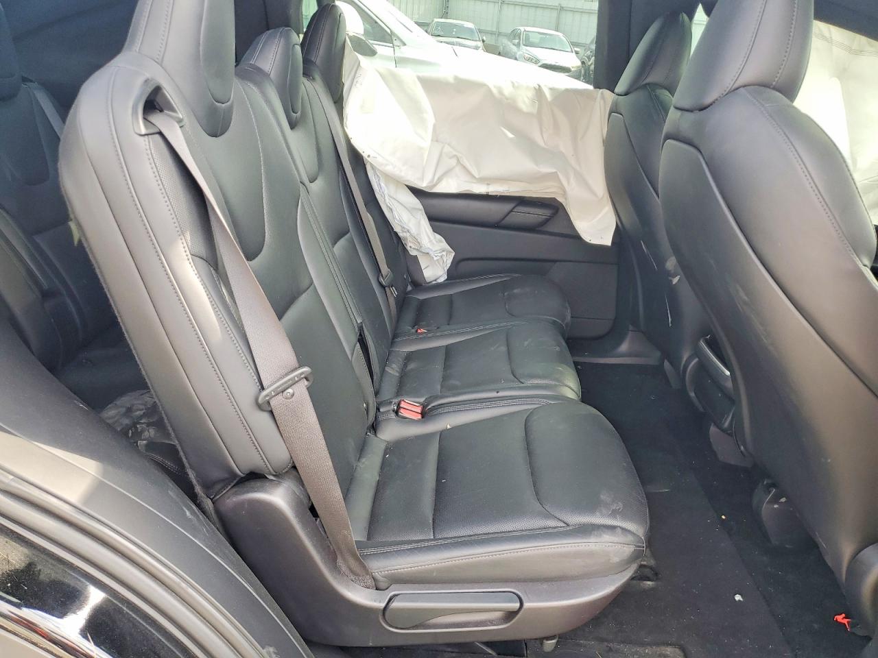 TESLA MODEL X 2022 — 12