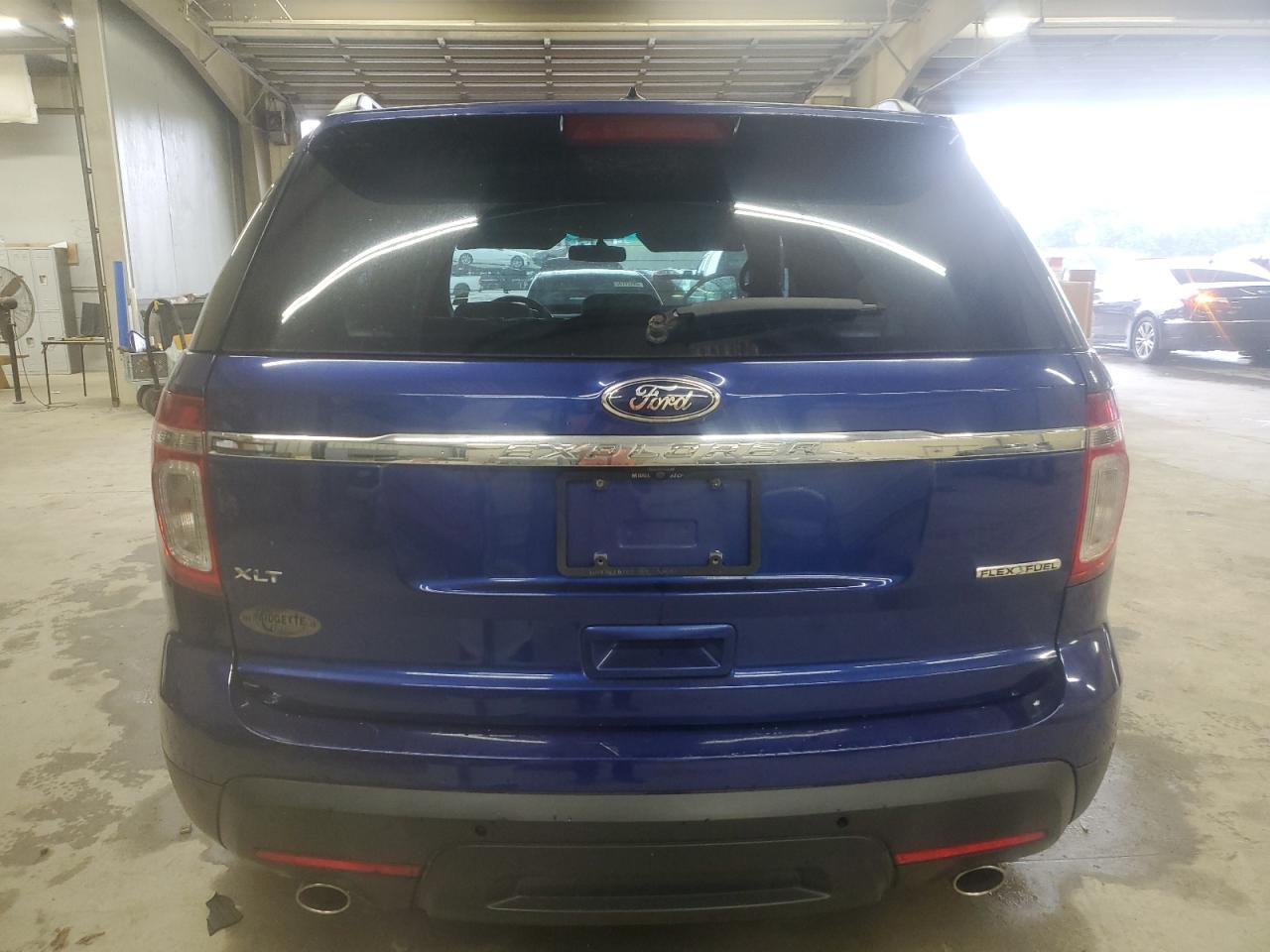 FORD EXPLORER 2013 — 7