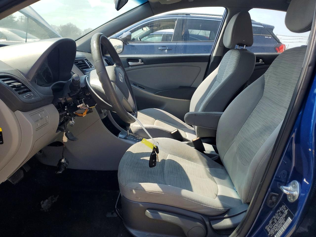 HYUNDAI ACCENT 2015 — 8