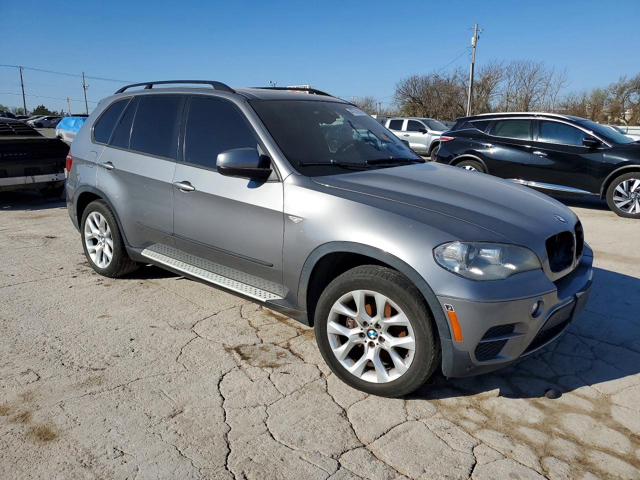 BMW X5 2012 — 5