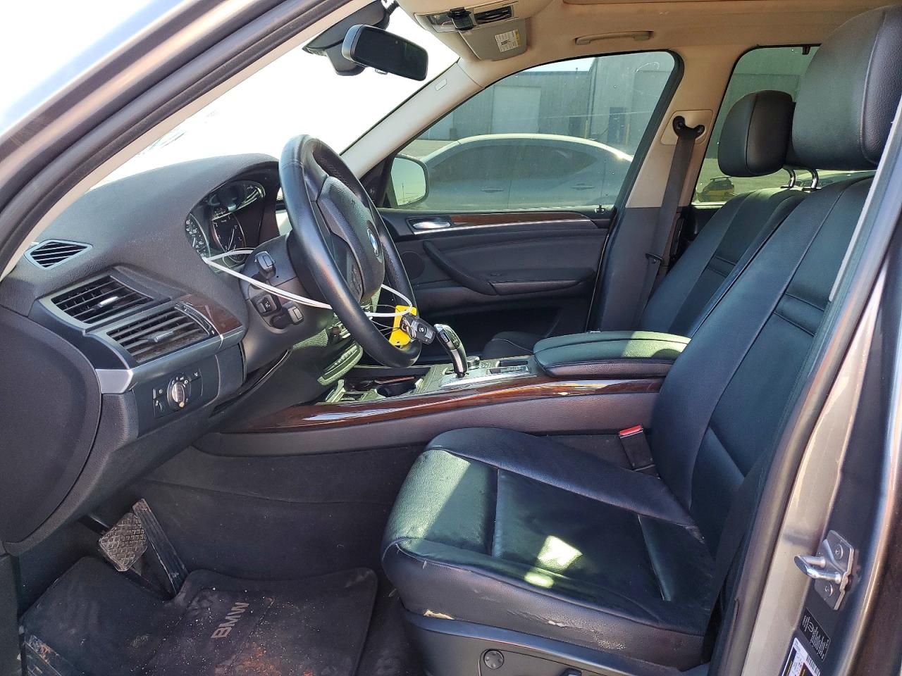 BMW X5 2012 — 8
