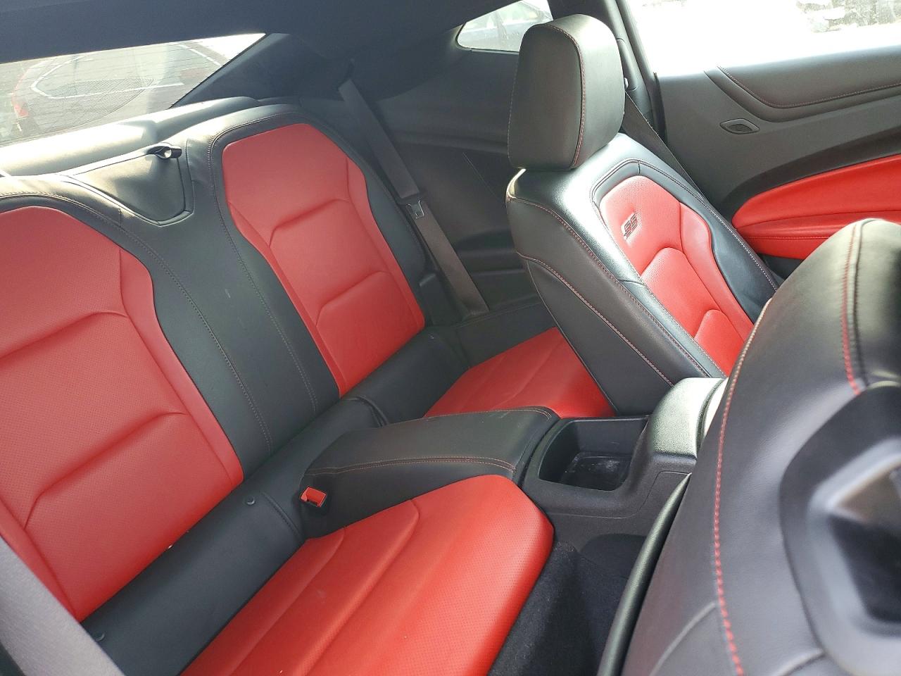 CHEVROLET CAMARO 2019 — 11
