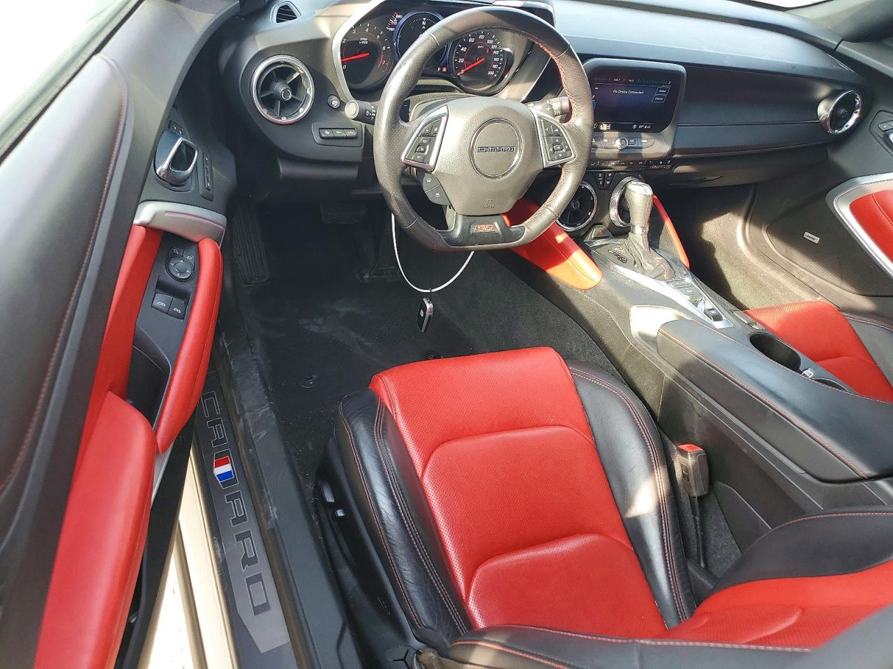 CHEVROLET CAMARO 2019 — 9