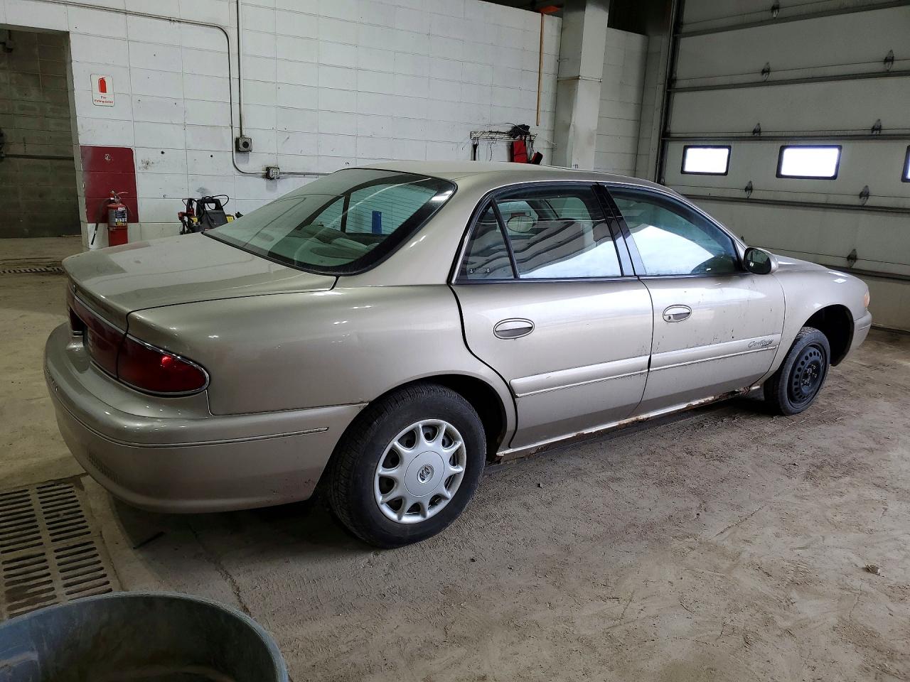 BUICK CENTURY 2002 — 4