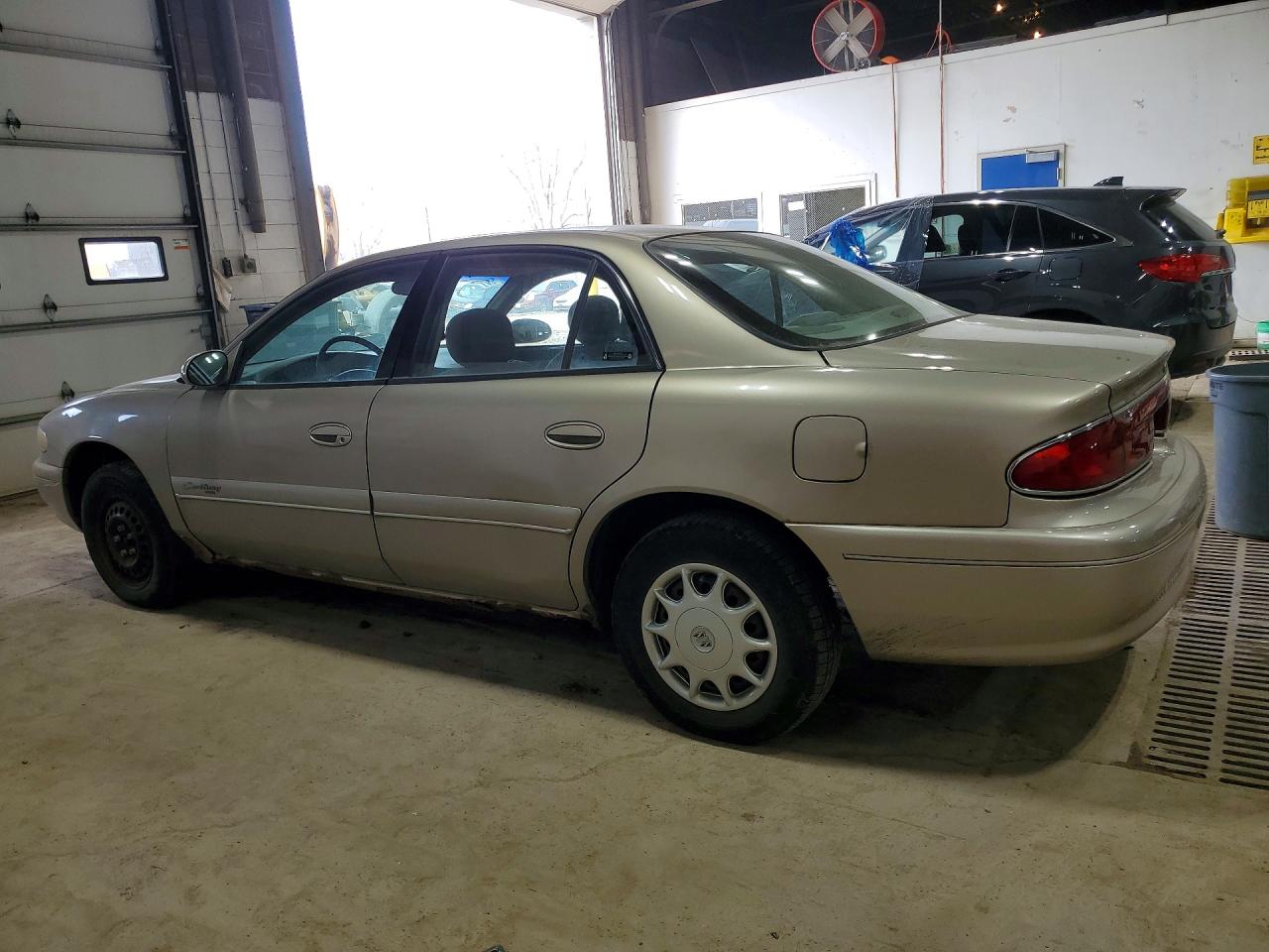 BUICK CENTURY 2002 — 3