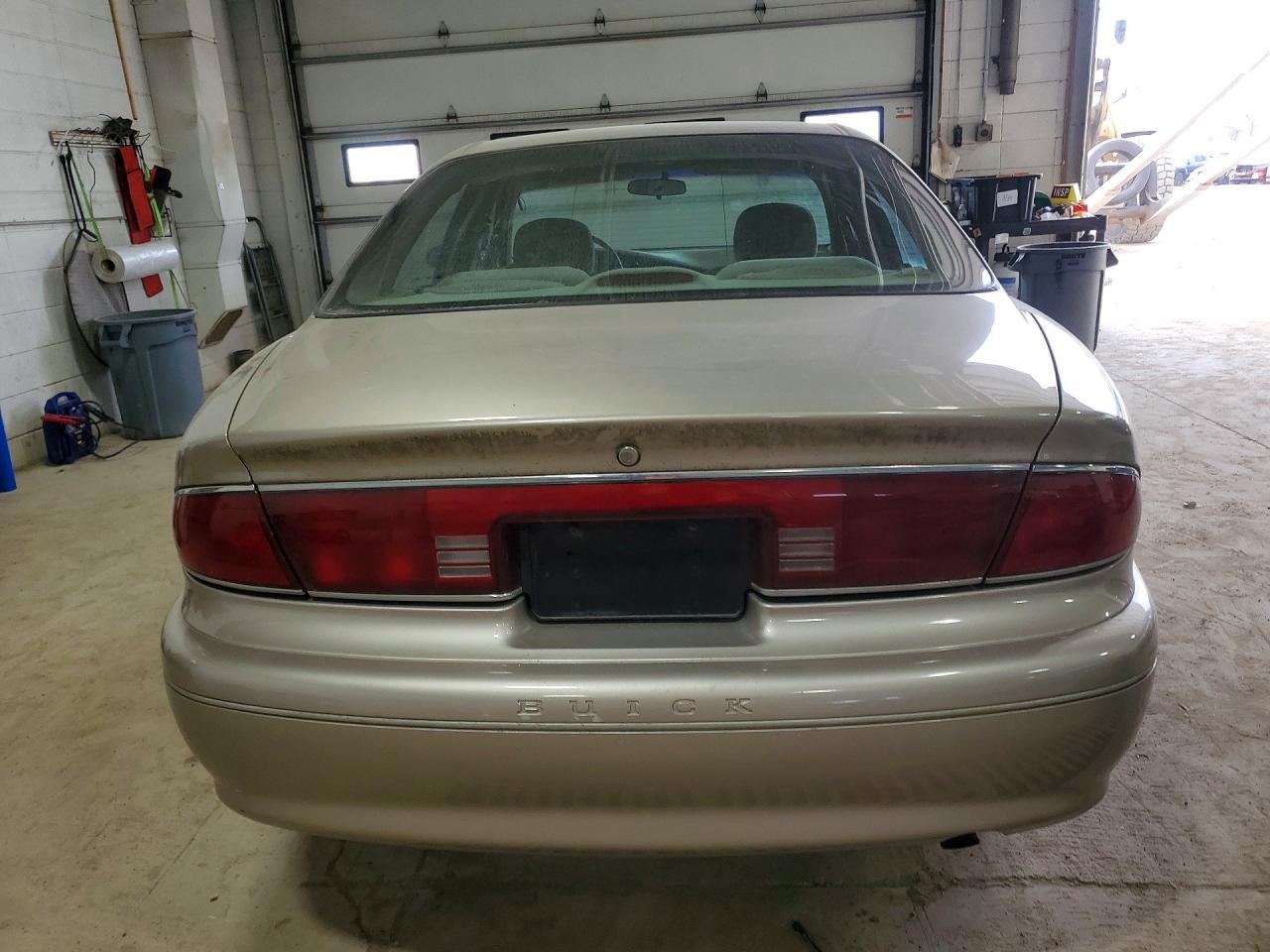 BUICK CENTURY 2002 — 7