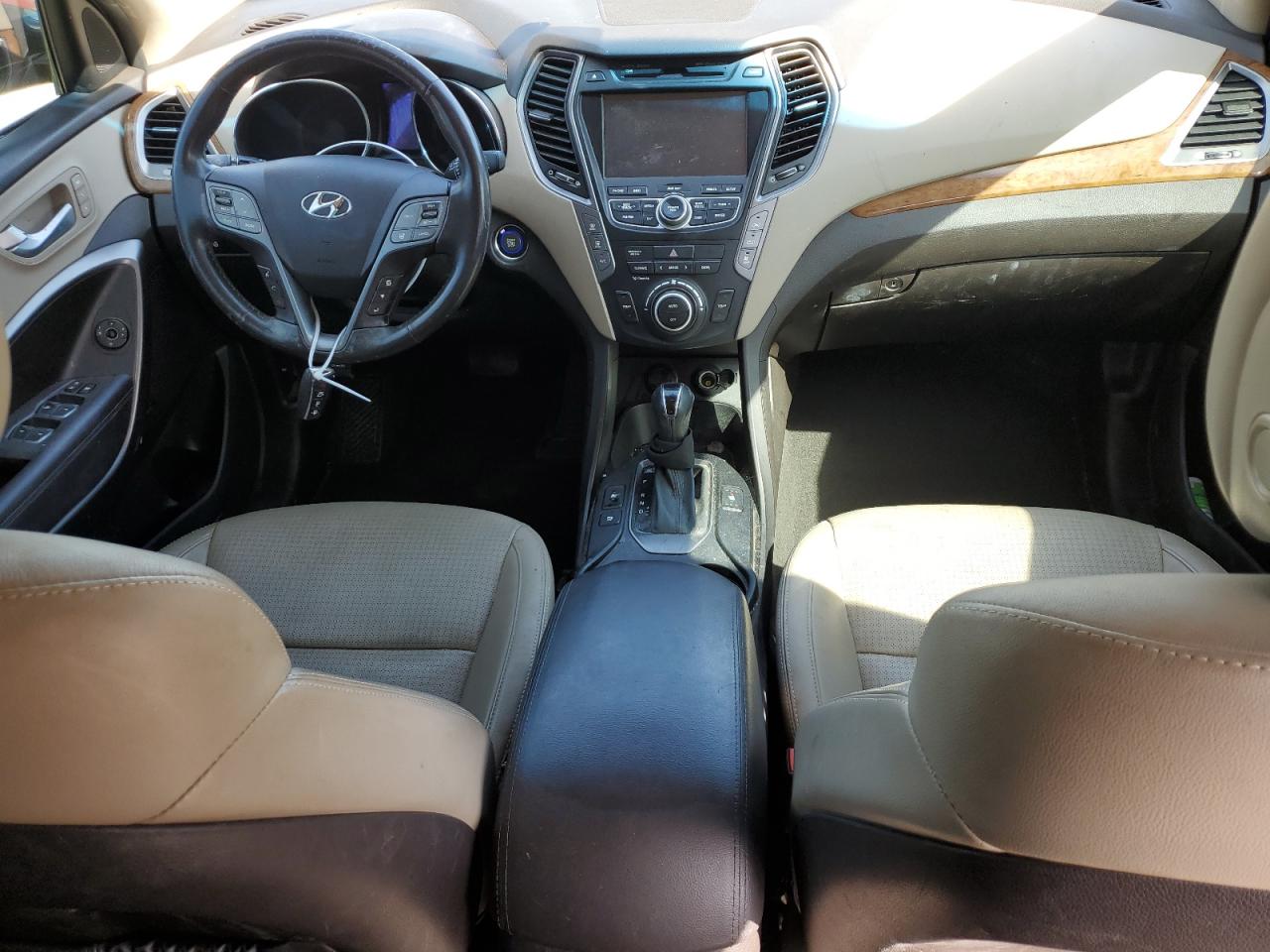 HYUNDAI SANTA FE 2014 — 9