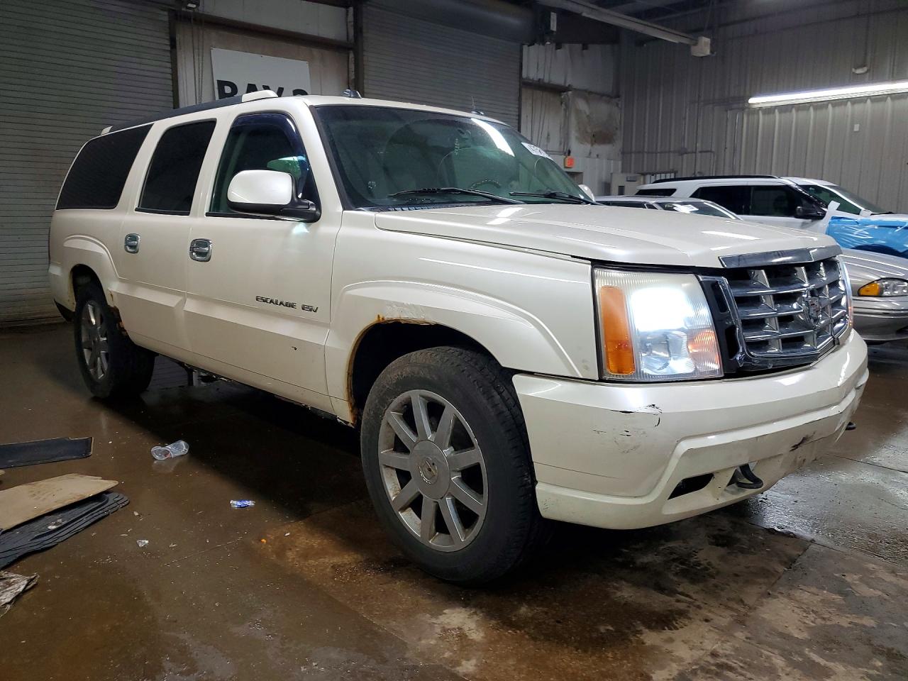 CADILLAC ESCALADE 2005 — 5