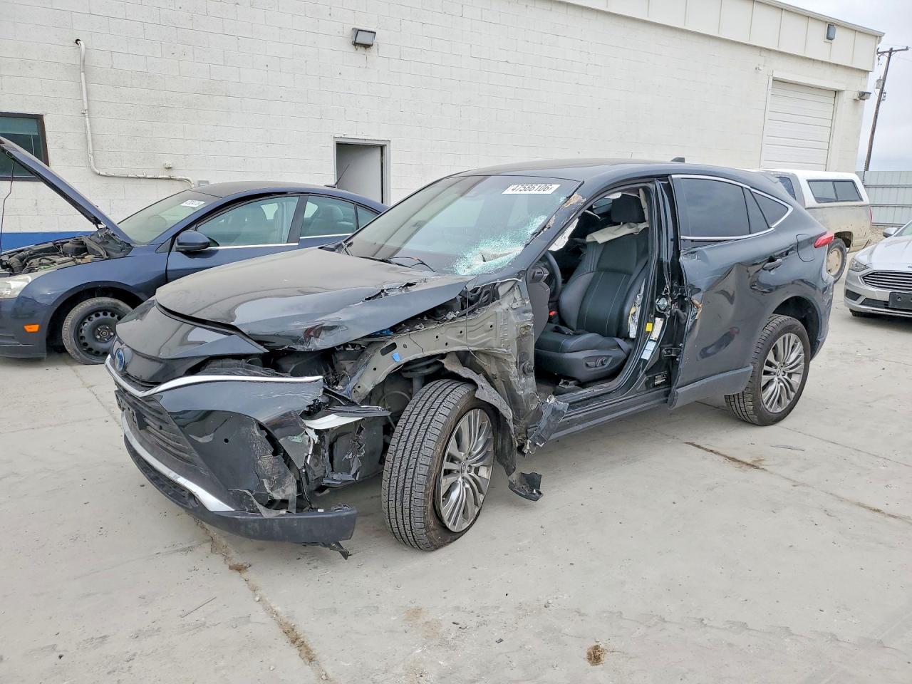 TOYOTA VENZA 2022 — 2