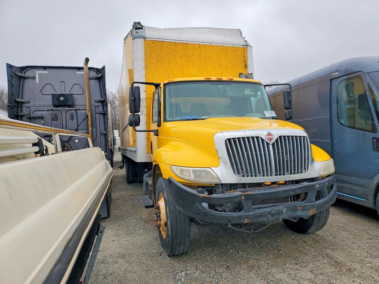 INTERNATIONAL 4000 2018 — 5
