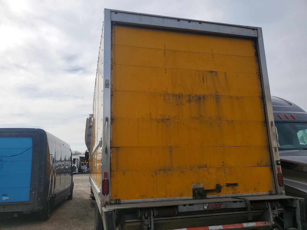 INTERNATIONAL 4000 2018 — 7