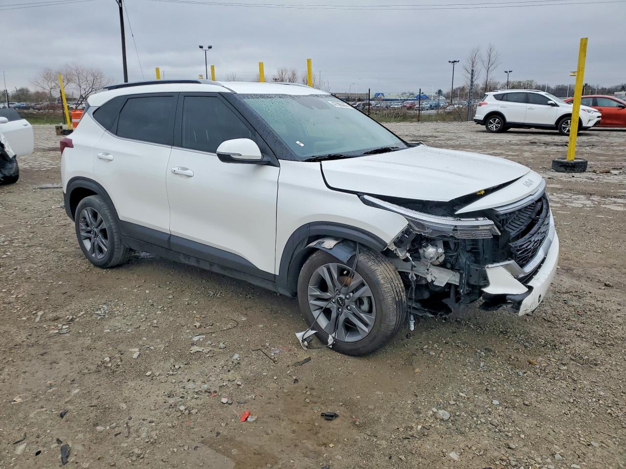 2022 KIA SELTOS S