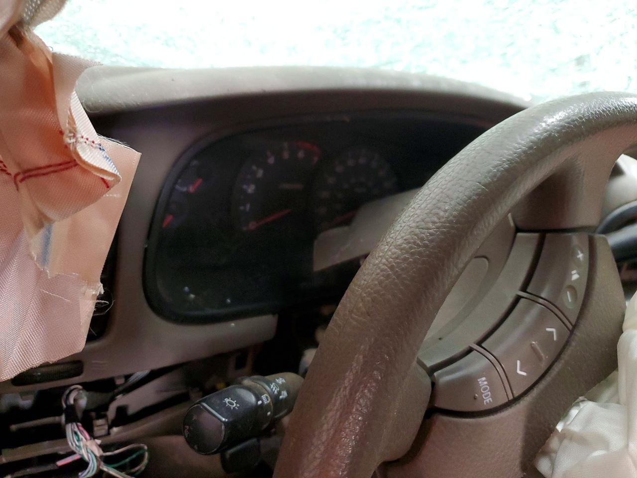 TOYOTA TUNDRA 2005 — 10