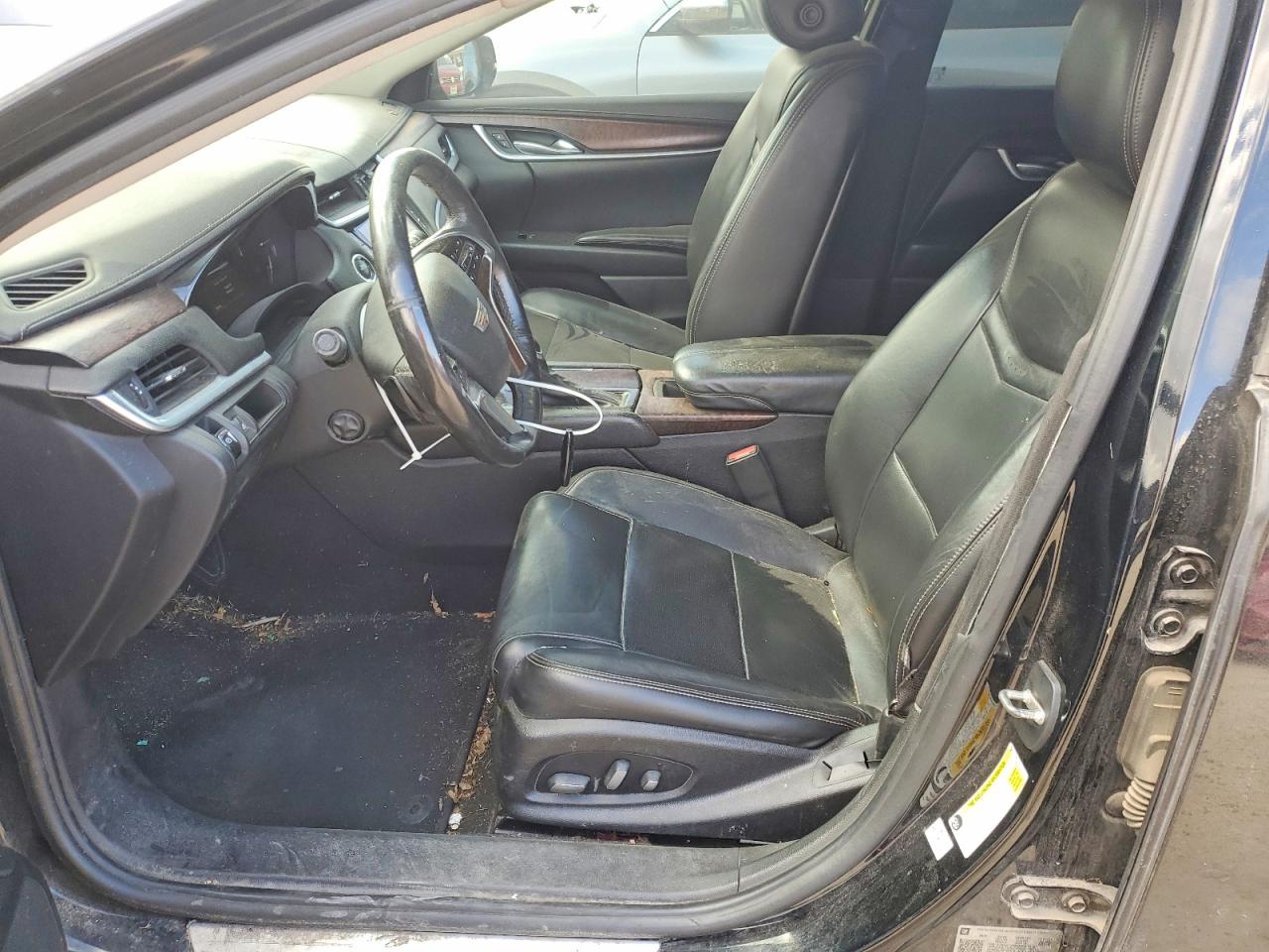 CADILLAC XTS 2019 — 8
