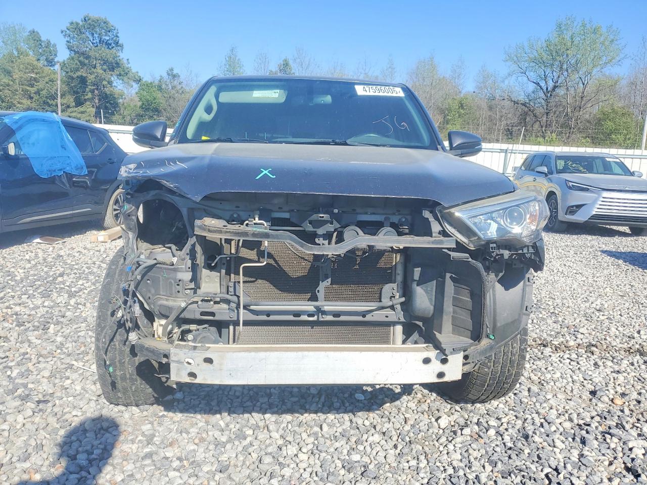 TOYOTA 4RUNNER 2015 — 6