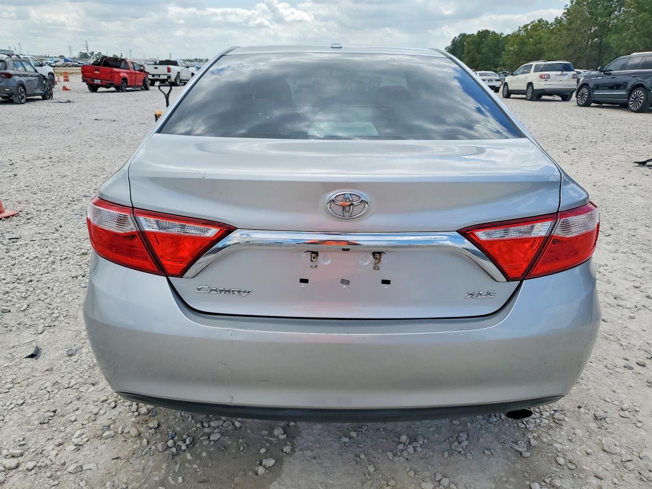 TOYOTA CAMRY 2016 — 7