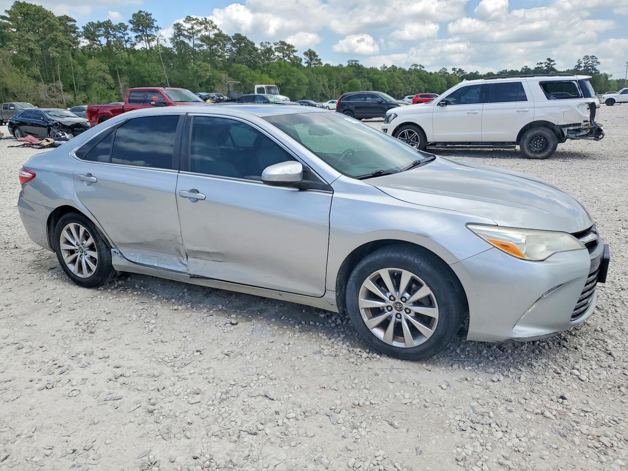 TOYOTA CAMRY 2016 — 5