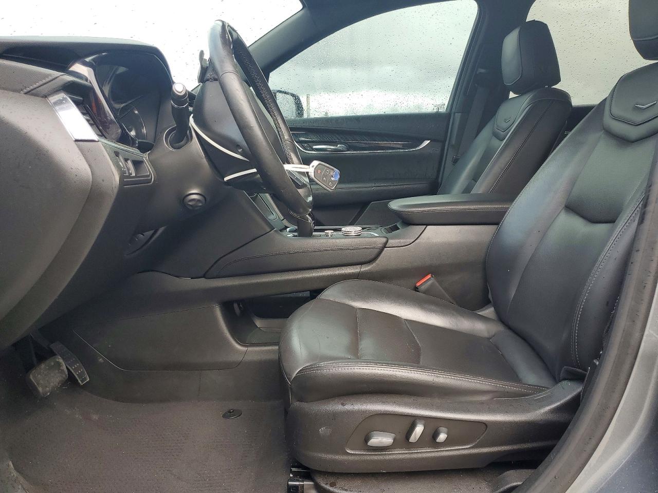 CADILLAC XT6 2022 — 8
