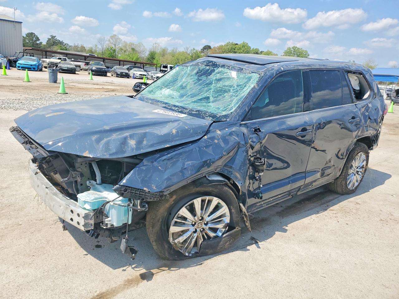 2024 TOYOTA GRAND HIGHLANDER PLATINUM