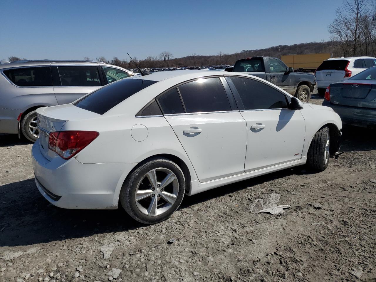 CHEVROLET CRUZE 2012 — 4