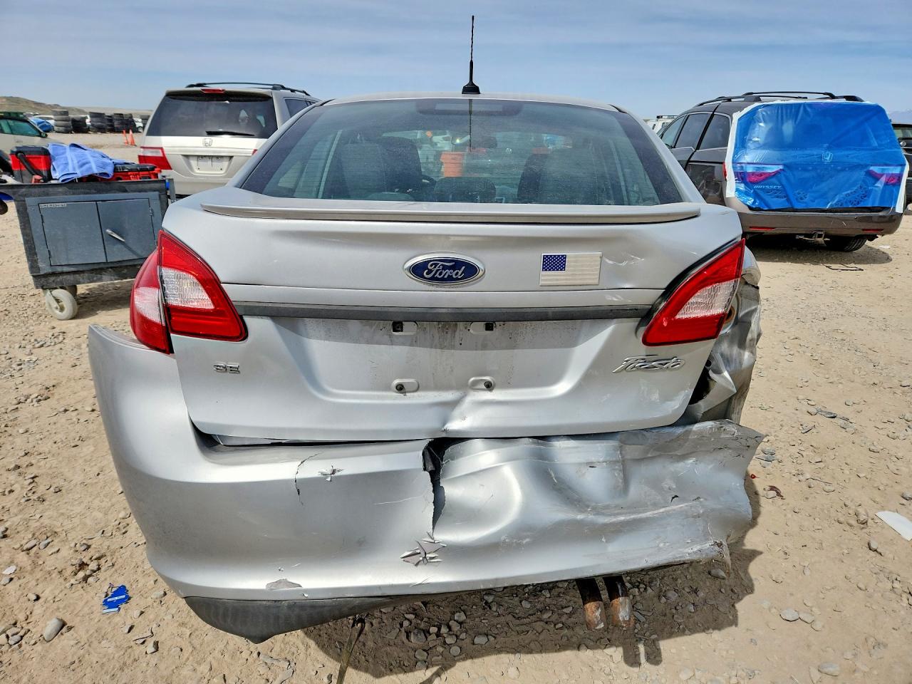 FORD FIESTA 2013 — 7