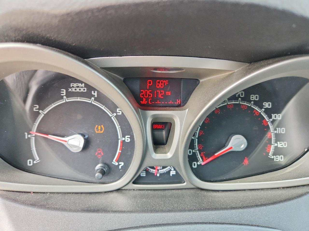 FORD FIESTA 2013 — 10