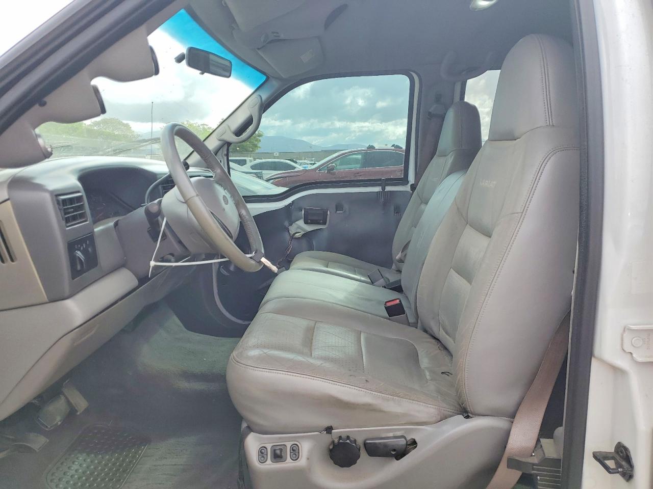 FORD F250 2001 — 8