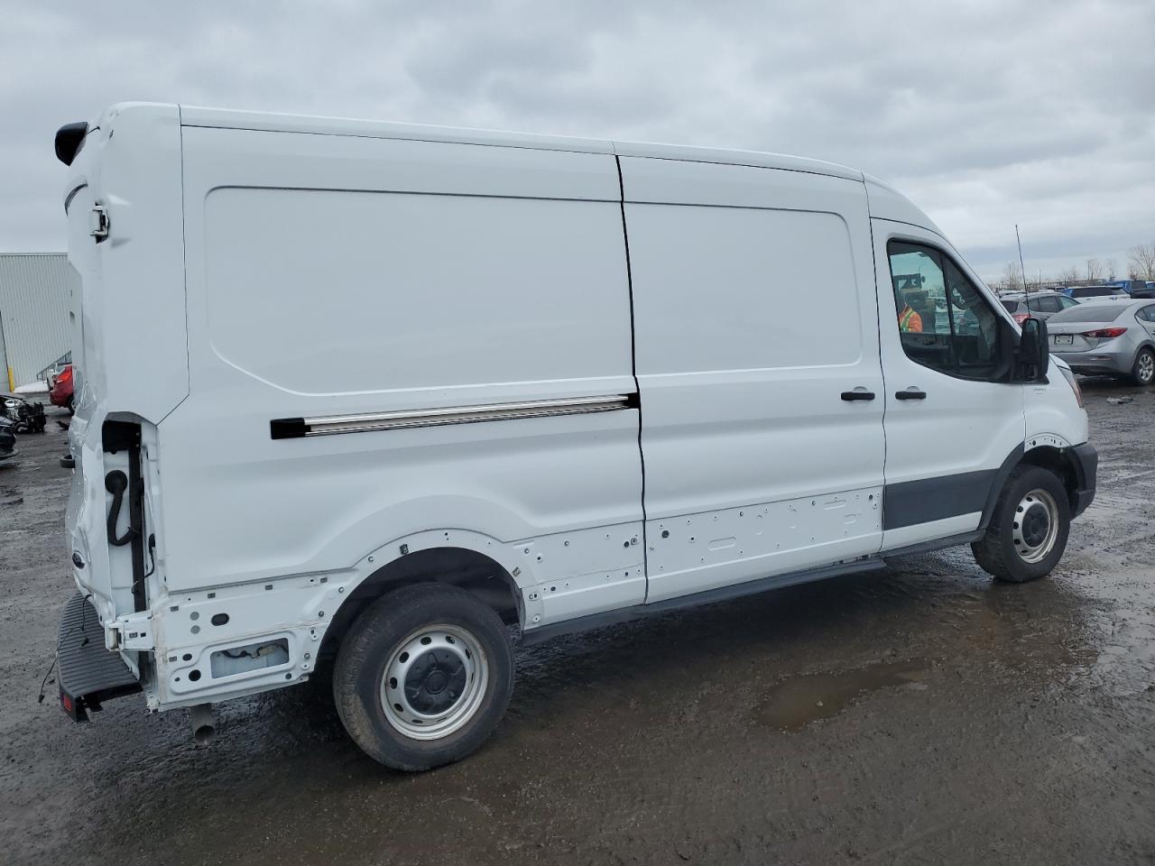 FORD TRANSIT T-250 2021 — 4