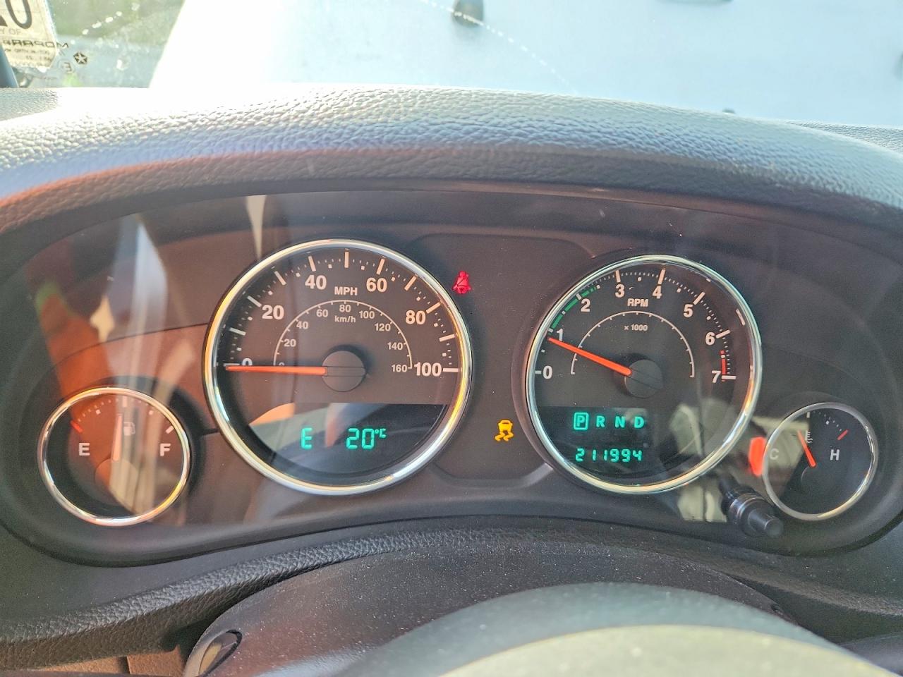 JEEP WRANGLER 2012 — 10