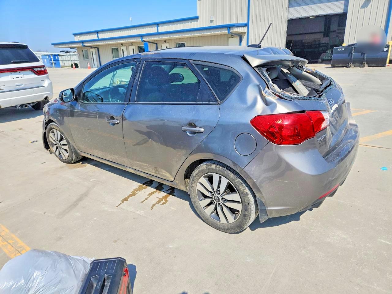 KIA FORTE 2013 — 3
